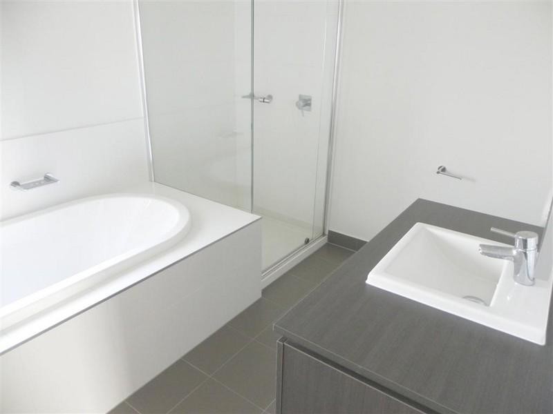 9 Beaconsfield Road, Mulgrave VIC 3170