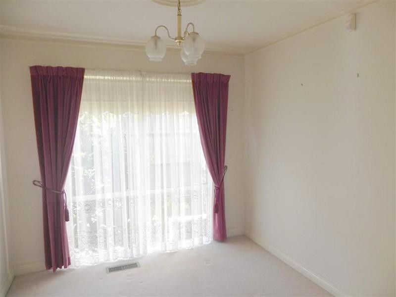 2/33 Fernhill Street, Glen Waverley VIC 3150