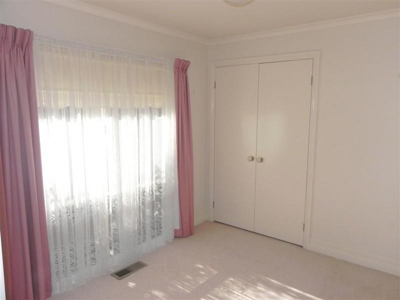 2/33 Fernhill Street, Glen Waverley VIC 3150