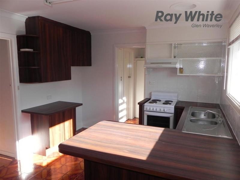 1/3 Ascot Court, Glen Waverley VIC 3150