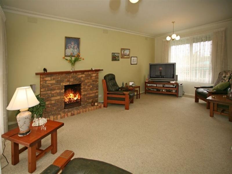 19 Dorset Street, Glen Waverley VIC 3150