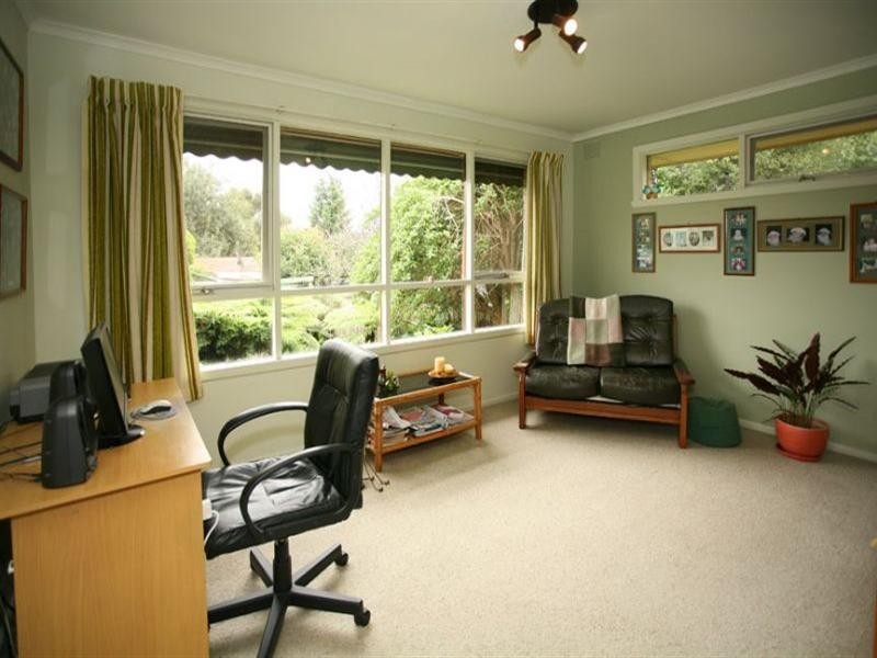 19 Dorset Street, Glen Waverley VIC 3150