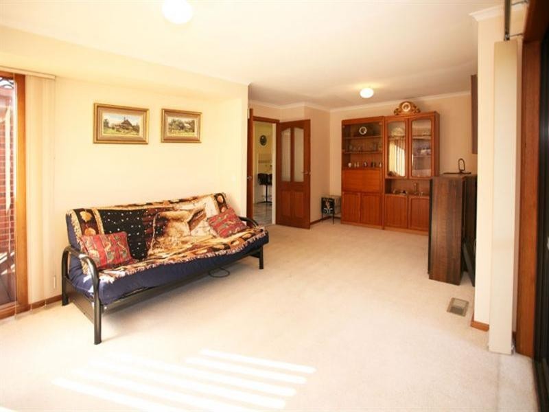 13 Galahad Crescent, Glen Waverley VIC 3150