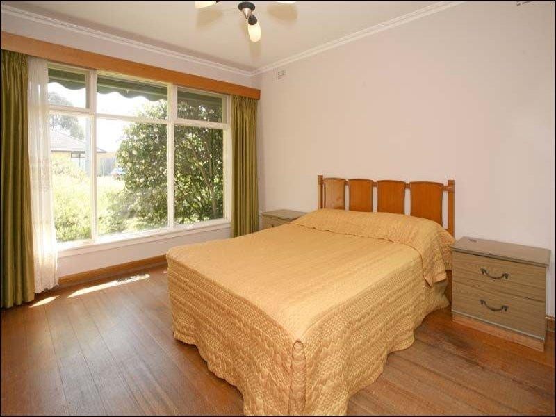 30 Carson Street, Mulgrave VIC 3170