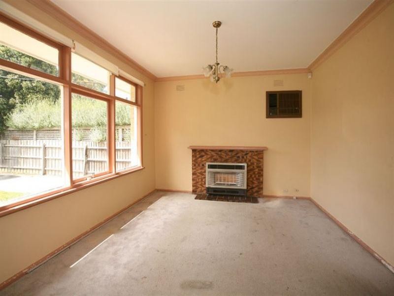 516 Highbury Road, Glen Waverley VIC 3150