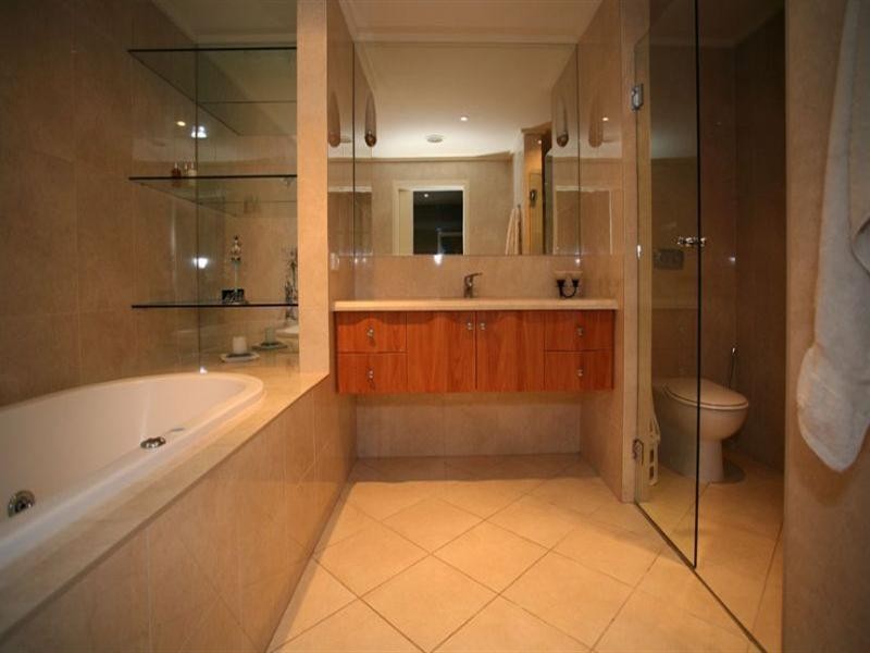 16 Pleasant View Crescent, Wheelers Hill VIC 3150