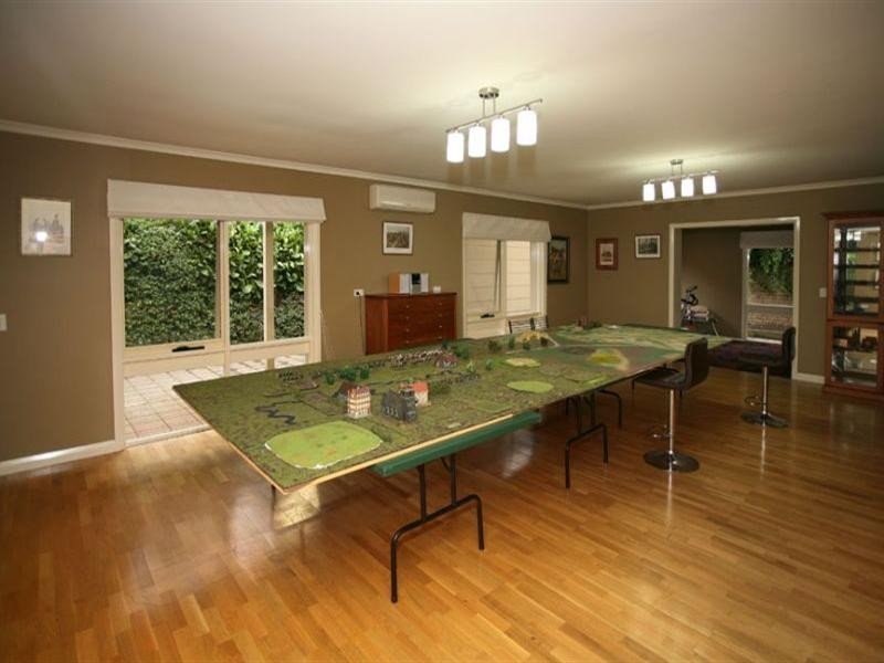 16 Pleasant View Crescent, Wheelers Hill VIC 3150