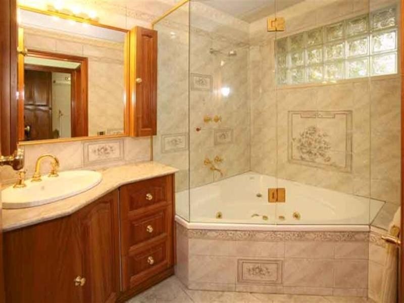 8 Lauriston Court, Mulgrave VIC 3170