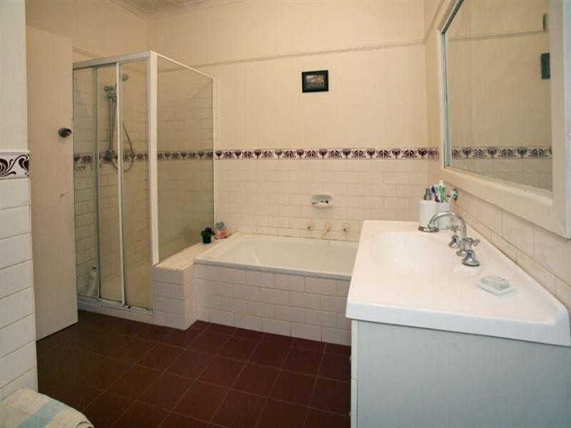 12 Koroit Street, Nunawading VIC 3131