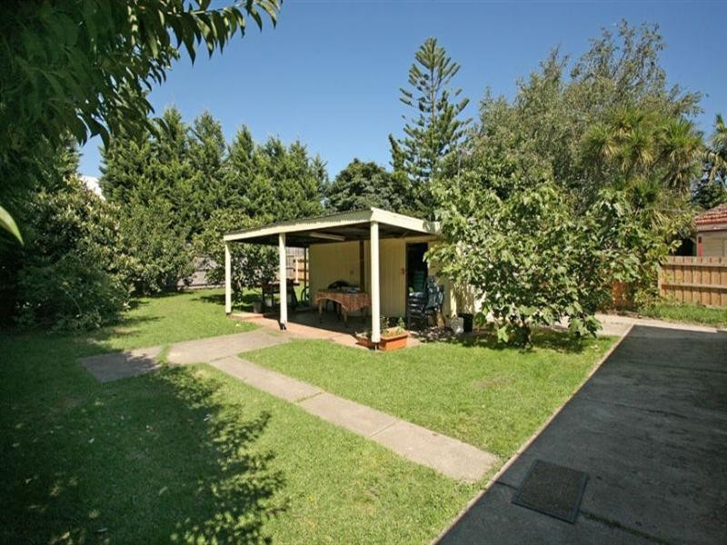 12 Koroit Street, Nunawading VIC 3131