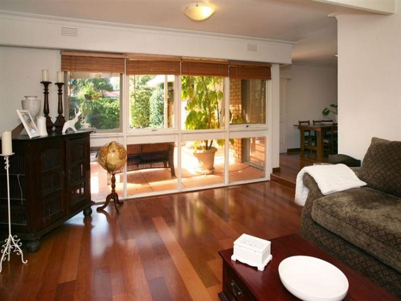 4 Eileen Street, Mount Waverley VIC 3149