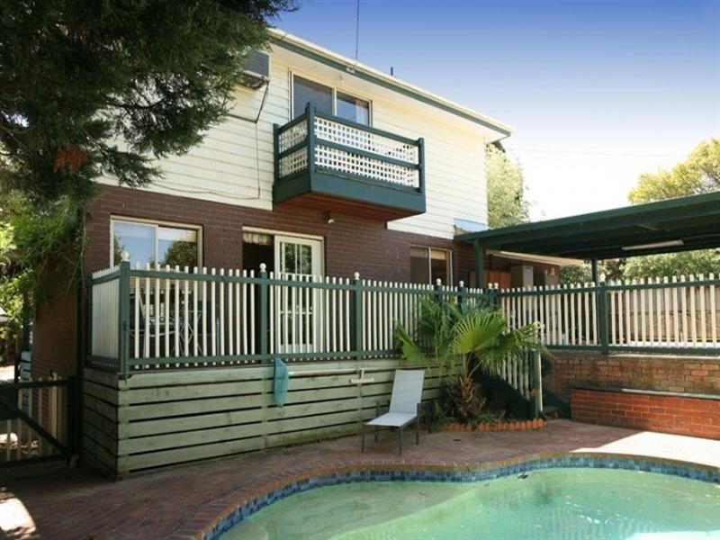 47 Elmwood Crescent, Glen Waverley VIC 3150