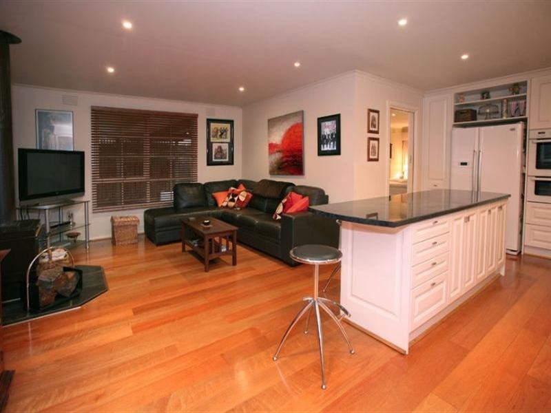 14 Monash Drive, Mulgrave VIC 3170