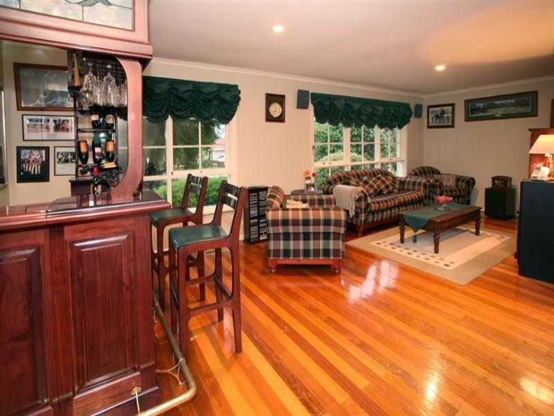 14 Monash Drive, Mulgrave VIC 3170