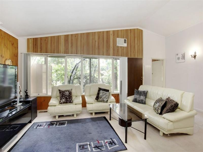 162 Blackburn Road, Glen Waverley VIC 3150