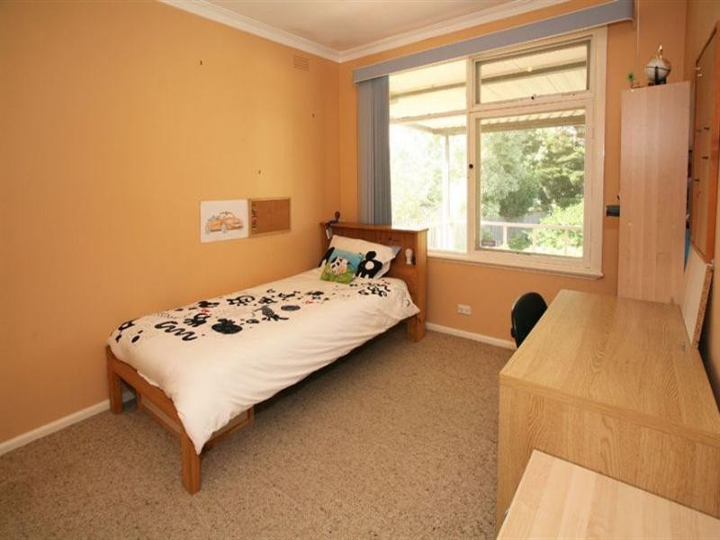 40 Leonie Avenue, Mount Waverley VIC 3149