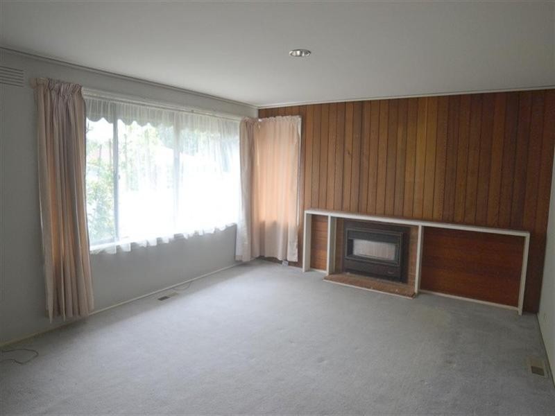 57 Winmalee Drive, Glen Waverley VIC 3150