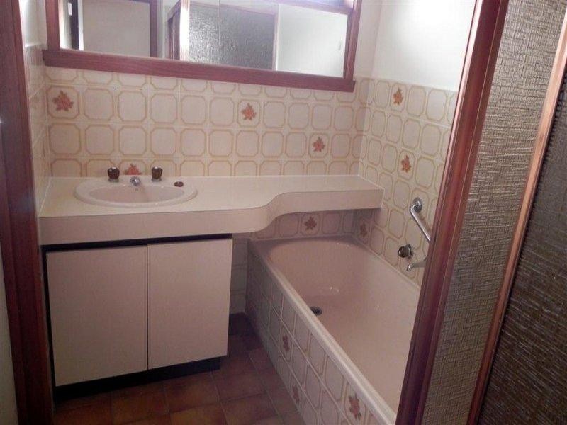 4/49 Hinkler Road, Glen Waverley VIC 3150