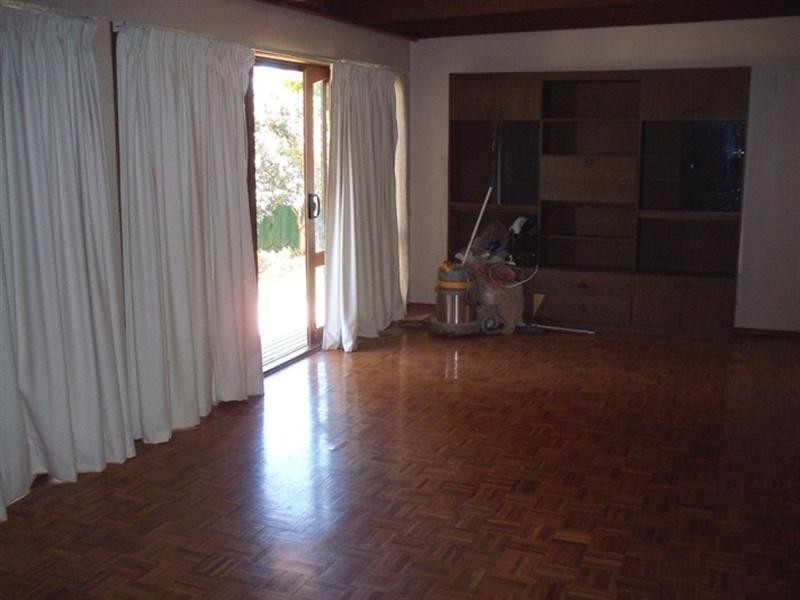 10 Chatswood Close, Glen Waverley VIC 3150