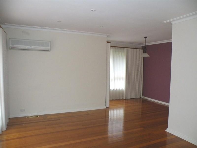 23 Norma Road, Forest Hill VIC 3131