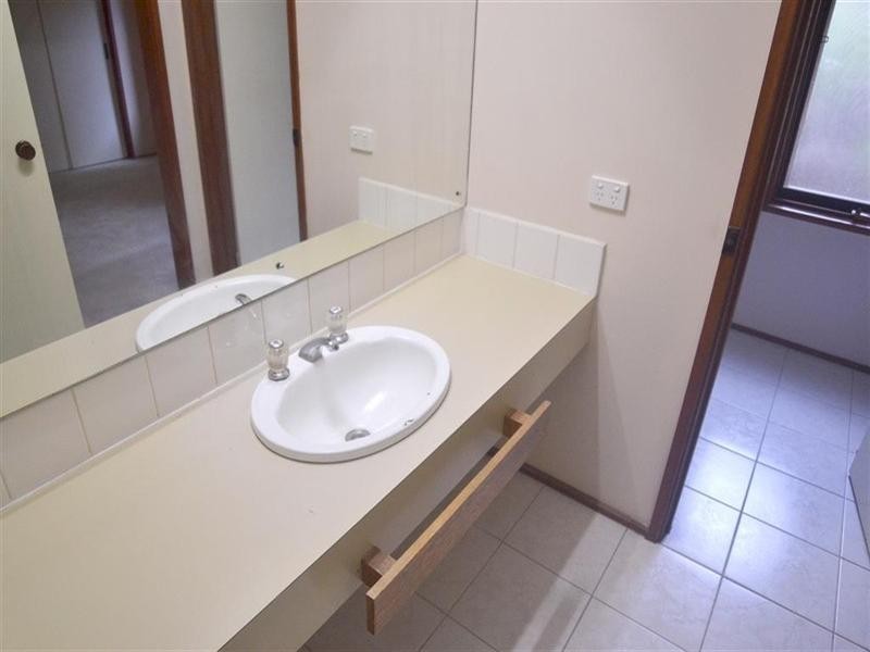 853 Waverley Road, Glen Waverley VIC 3150