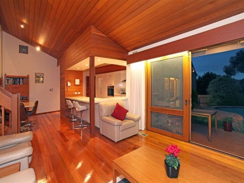 6 Buxton Court, Wheelers Hill VIC 3150