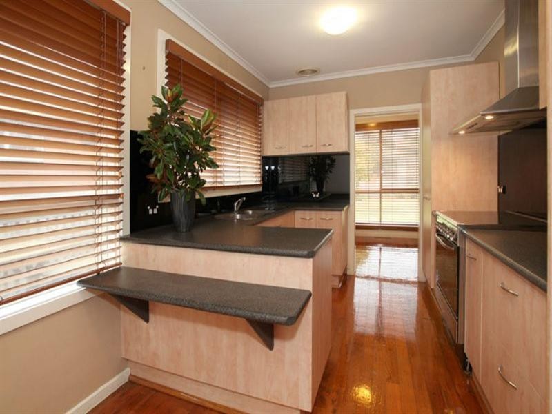 27 Hubbard Avenue, Mulgrave VIC 3170