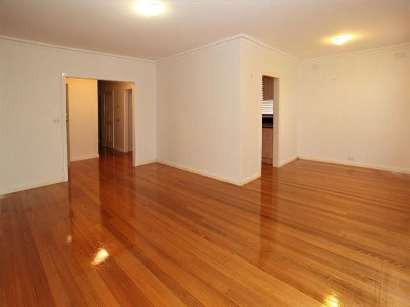 27 Hubbard Avenue, Mulgrave VIC 3170