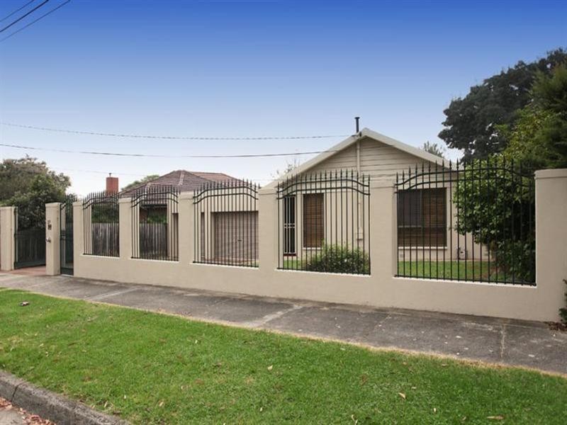 27 Hubbard Avenue, Mulgrave VIC 3170