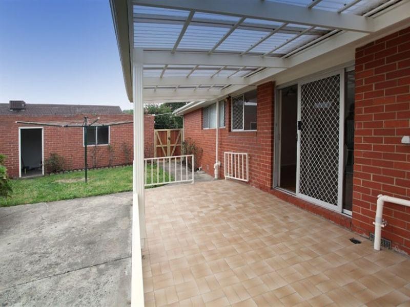 38 Glengariff Drive, Mulgrave VIC 3170