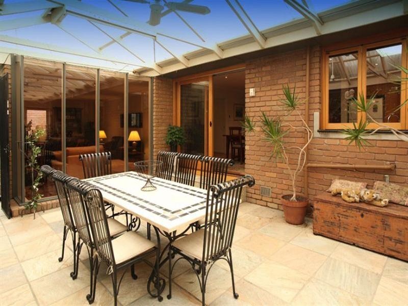 46 Cambridge Drive, Glen Waverley VIC 3150