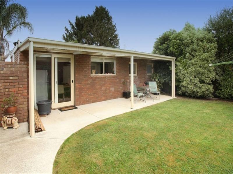 46 Cambridge Drive, Glen Waverley VIC 3150