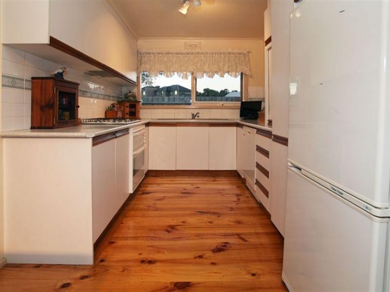 80 Tiverton Drive, Mulgrave VIC 3170