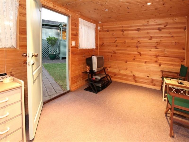 80 Tiverton Drive, Mulgrave VIC 3170