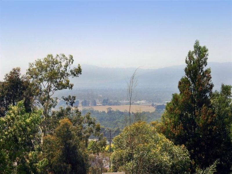 22 Gallery Place, Wheelers Hill VIC 3150