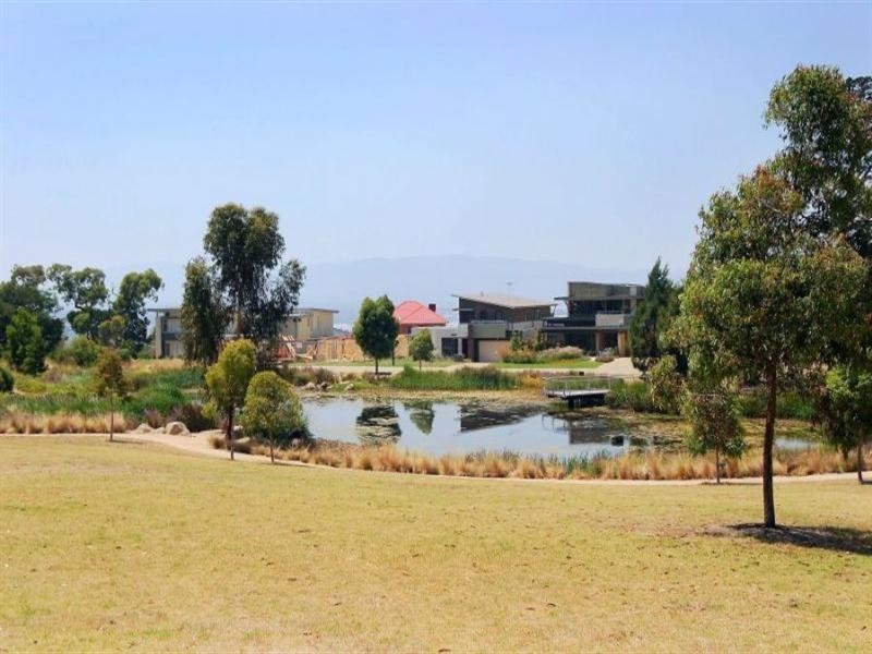 22 Gallery Place, Wheelers Hill VIC 3150