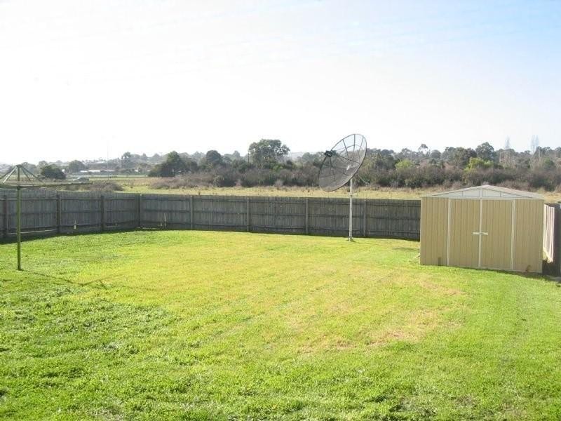 147 Hinrichsen Drive, Hallam VIC 3803