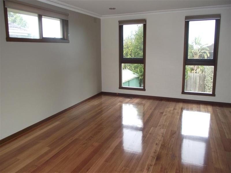 87 Strada Crescent, Wheelers Hill VIC 3150