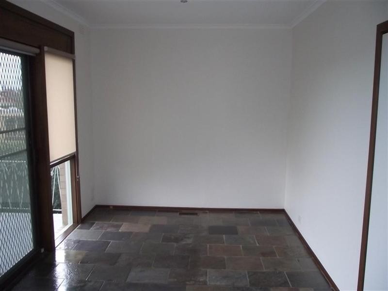 87 Strada Crescent, Wheelers Hill VIC 3150