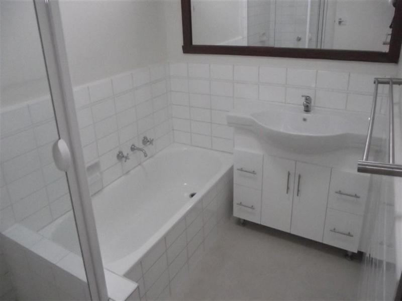 87 Strada Crescent, Wheelers Hill VIC 3150