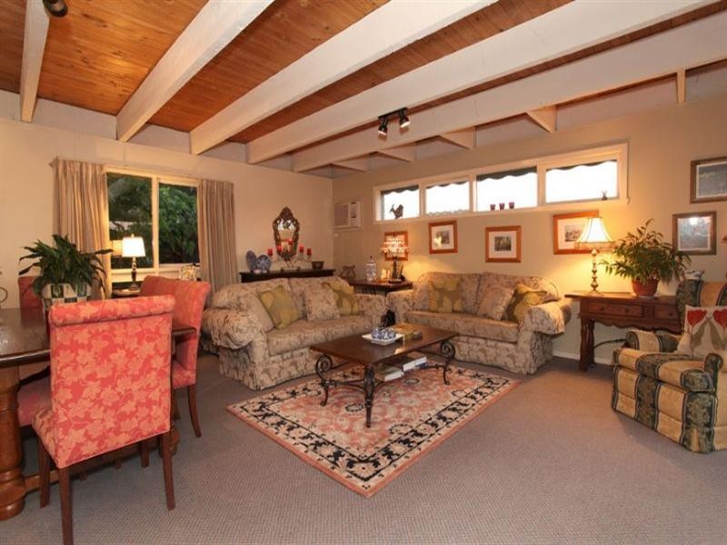 37 Highvale Road, Glen Waverley VIC 3150