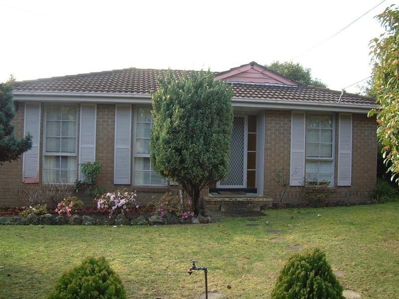 31 Radleigh Drive, Wheelers Hill VIC 3150