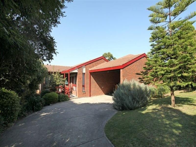 5 Darvell Close, Wheelers Hill VIC 3150