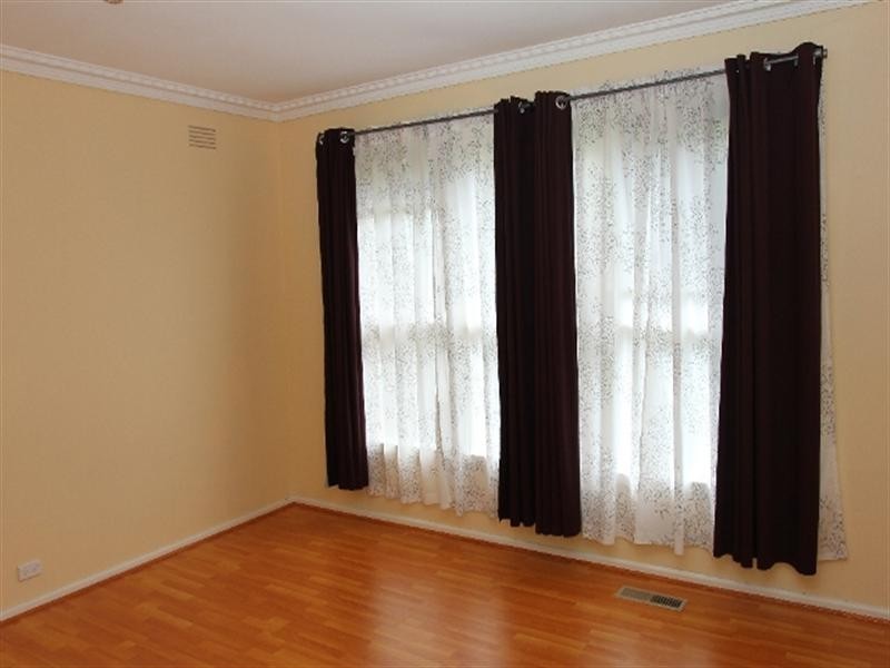 10 Grace Street, Glen Waverley VIC 3150