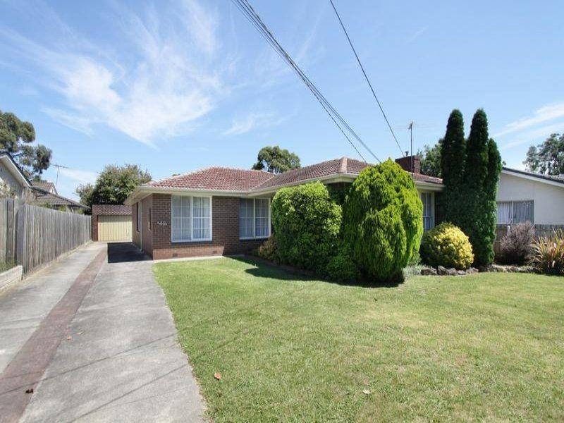 42 Risdon Drive, Notting Hill VIC 3168