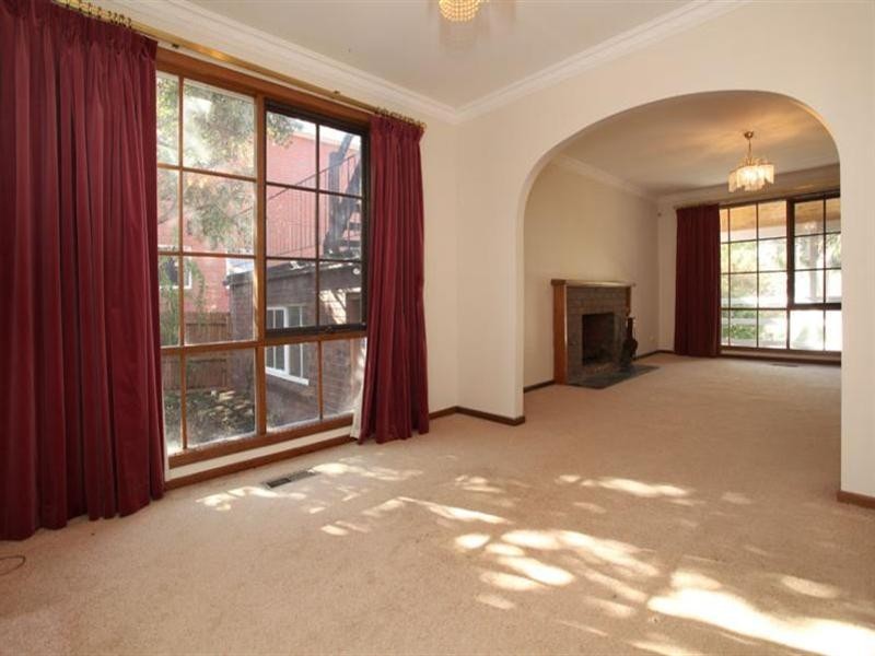 15 Harlingford Court, Wheelers Hill VIC 3150