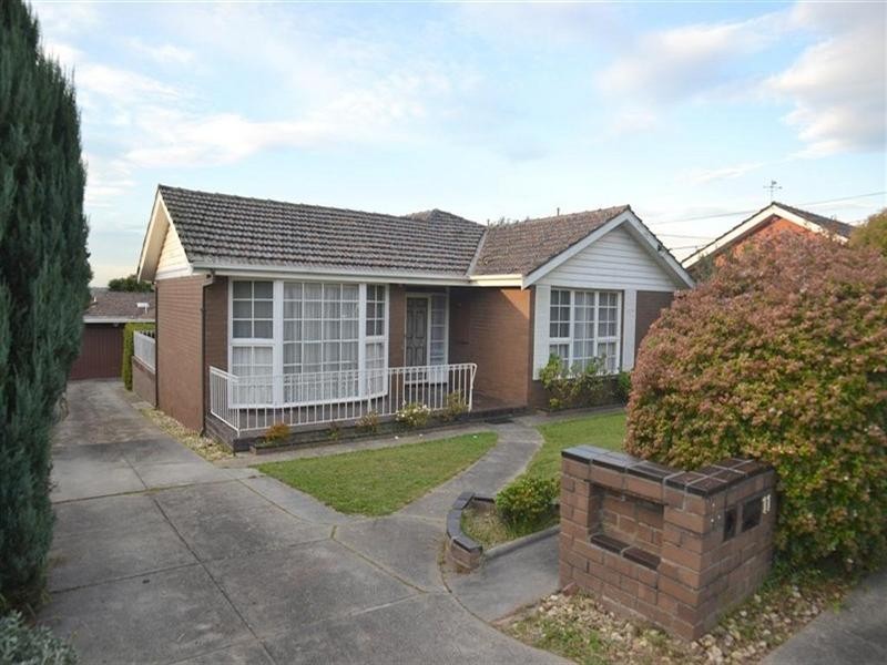 11 Range View Court, Glen Waverley VIC 3150