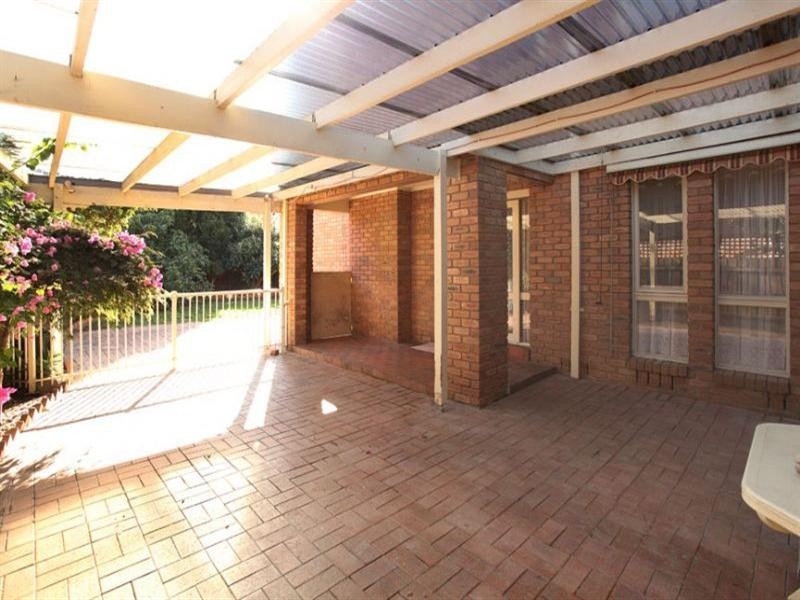 88 Whalley Drive, Wheelers Hill VIC 3150