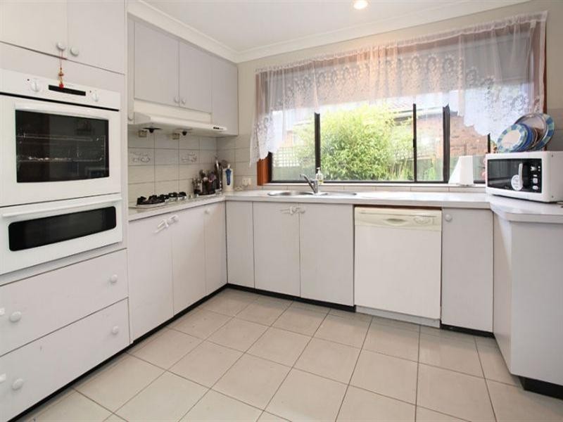128 Whalley Drive, Wheelers Hill VIC 3150