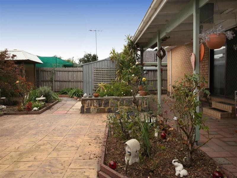 5 Russdann Court, Springvale South VIC 3172
